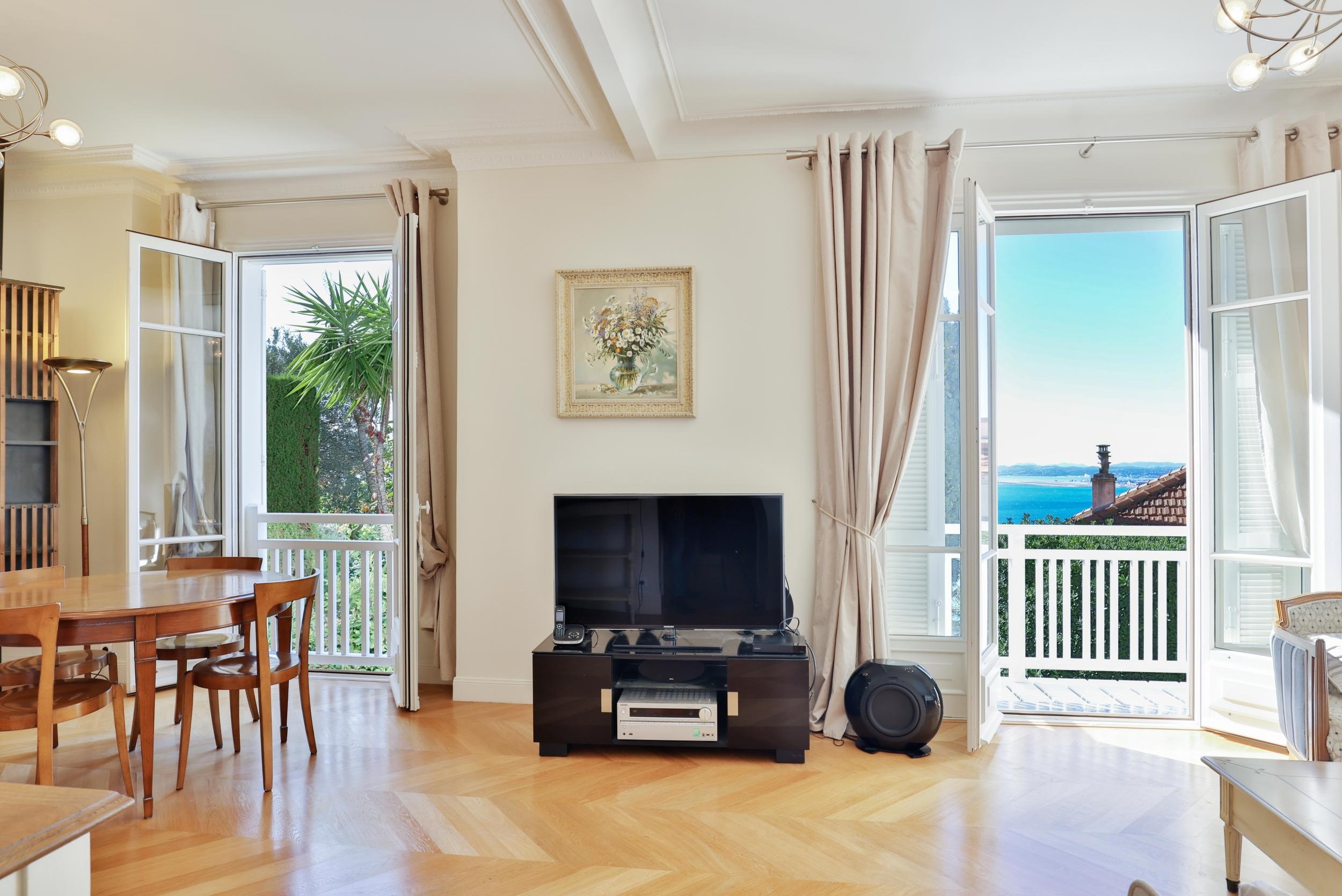 Superbe Appartement Villa à vendre Mont Boron